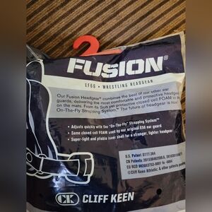 Cliff keen wrestling head gear